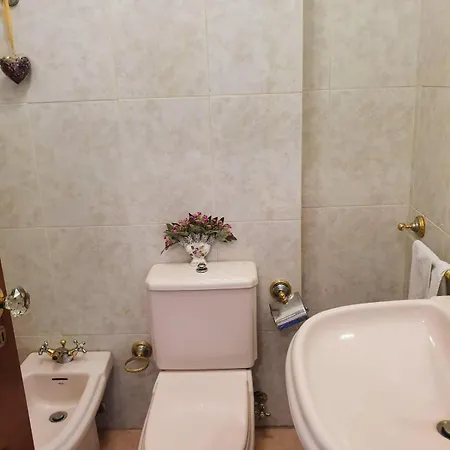 Daire Guest House Amadora